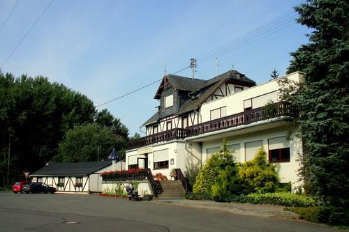 Hôtel The Venue Frankfurt-Hahn Airport à Hirschfeld Extérieur photo